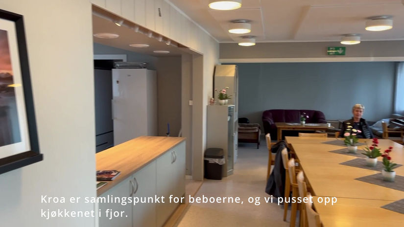 Sentrum brl - Oppussing og nye møbler til "Kroa"